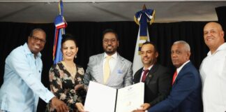 CDP reconoce a Aneudys Martich por su trayectoria en los medios de comunicación