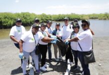 Colaboradores de Coopnama realizan jornada de limpieza en beneficio del medio ambiente