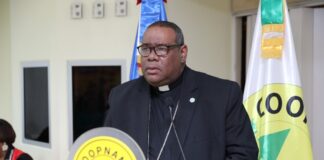 Obispo de Higüey destaca becas de COOPNAMA como una de las más importantes del país