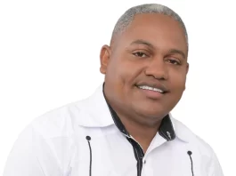 Indignación en Angelina : 312 estudiantes comparten un sólo baño en escuela