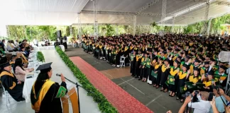 Uteco gradúa 623 nuevos profesionales en su cuadragésima sexta investidura